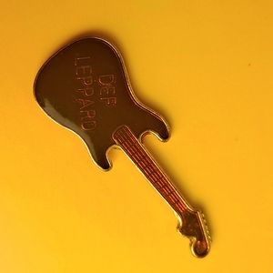 VINTAGE Def Leppard Guitar Pin